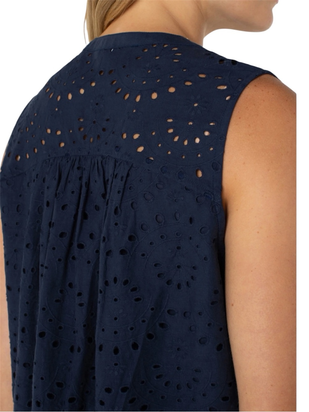 NWT Liverpool Los Angeles Sleeveless Pintuck Eyelet Top Navy Blue XL - Picture 5 of 9